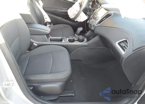 2018 Chevrolet Cruze Lt Auto from USA, damaged, VIN 1G1BE5SM6J7194171